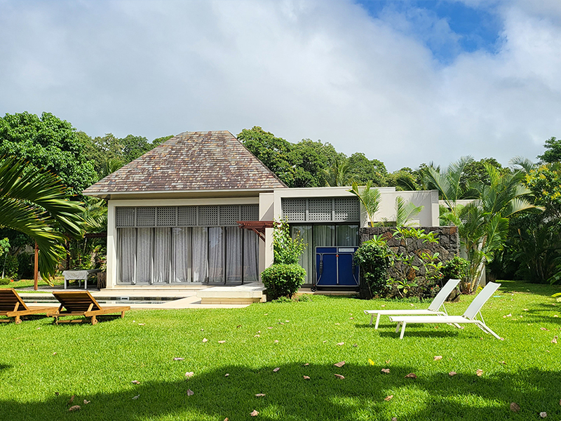 Villa Rose May