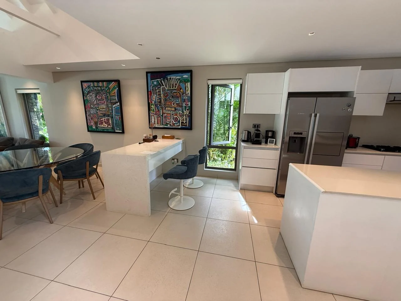 Villa Dei Melici, Open kitchen and dining area