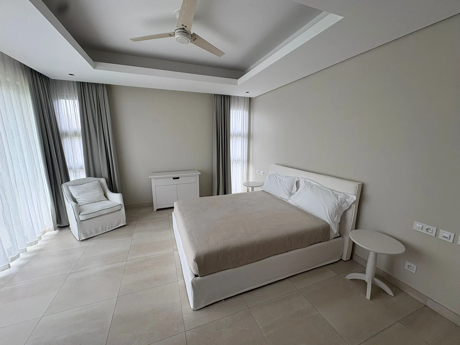 Villa Elysium — Bright double bedroom