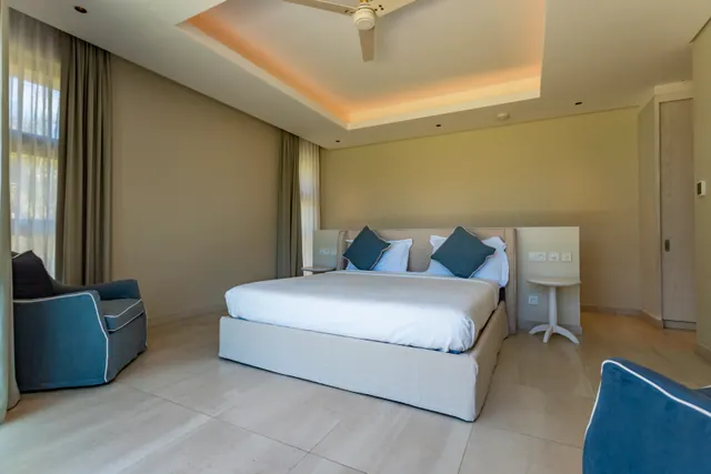 Villa Elysium — Double bedroom with garden terrace
