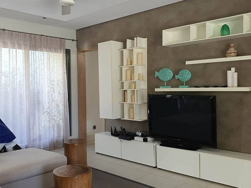 Villa Rose May Salon