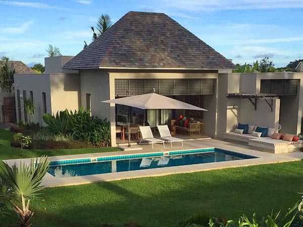 Rental of the 3-bedroom villa Hibiscus at Anahita Golf Club, Mauritius